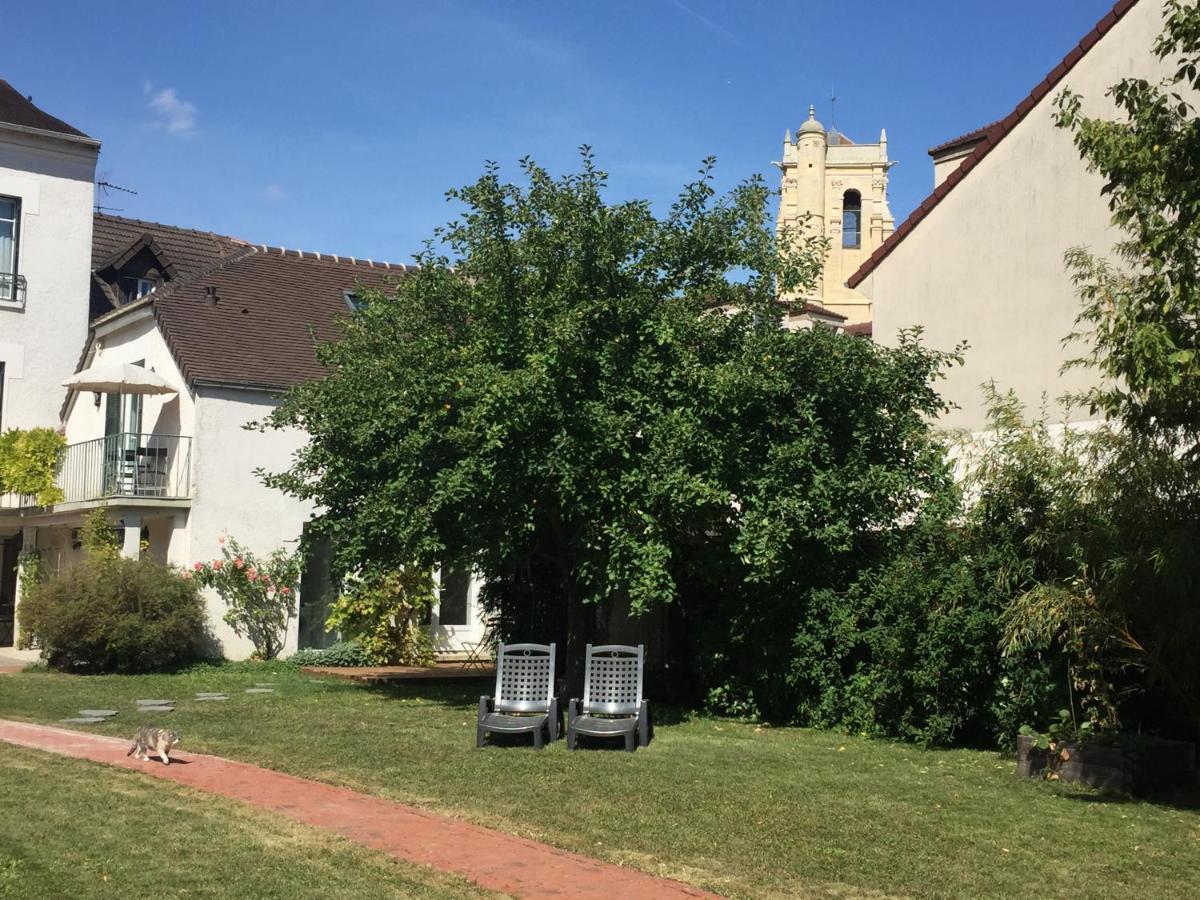 Les Gites Du Clos Saint-Martin Maule Eksteriør billede