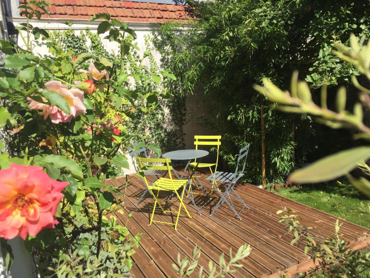 Les Gites Du Clos Saint-Martin Maule Eksteriør billede